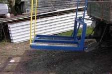 holzgestell 1.JPG