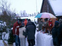 Spontane GlÃ¼hweinparty zum Schlitten fahren.jpg