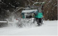 hintergrundbild unimog schnee.JPG