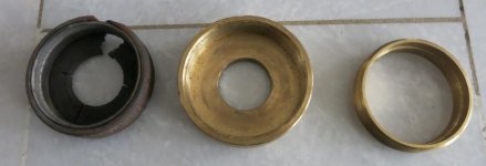 Teile Ausgleichsbehaelter 005 (Small).JPG