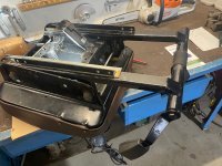 Sicherheitsgurt Halter ISRI .jpg